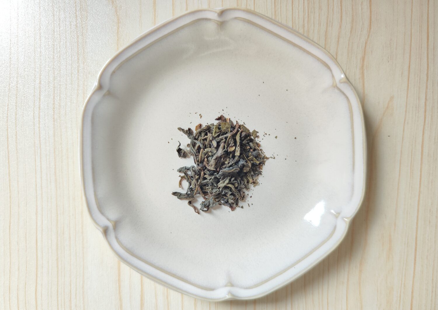 ジャスミン茶は緑茶にジャスミンの香り